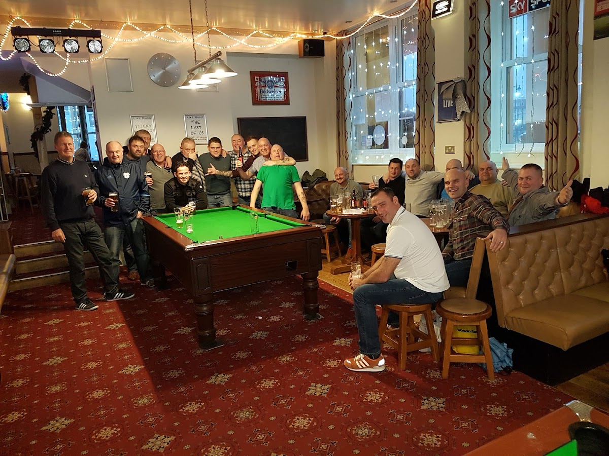 The Marine Bar & Flatlets